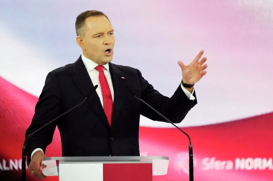 Vũ kh&iacute; hạt nh&acirc;n đang tiến gần hơn tới Ukraine- Ảnh 1.