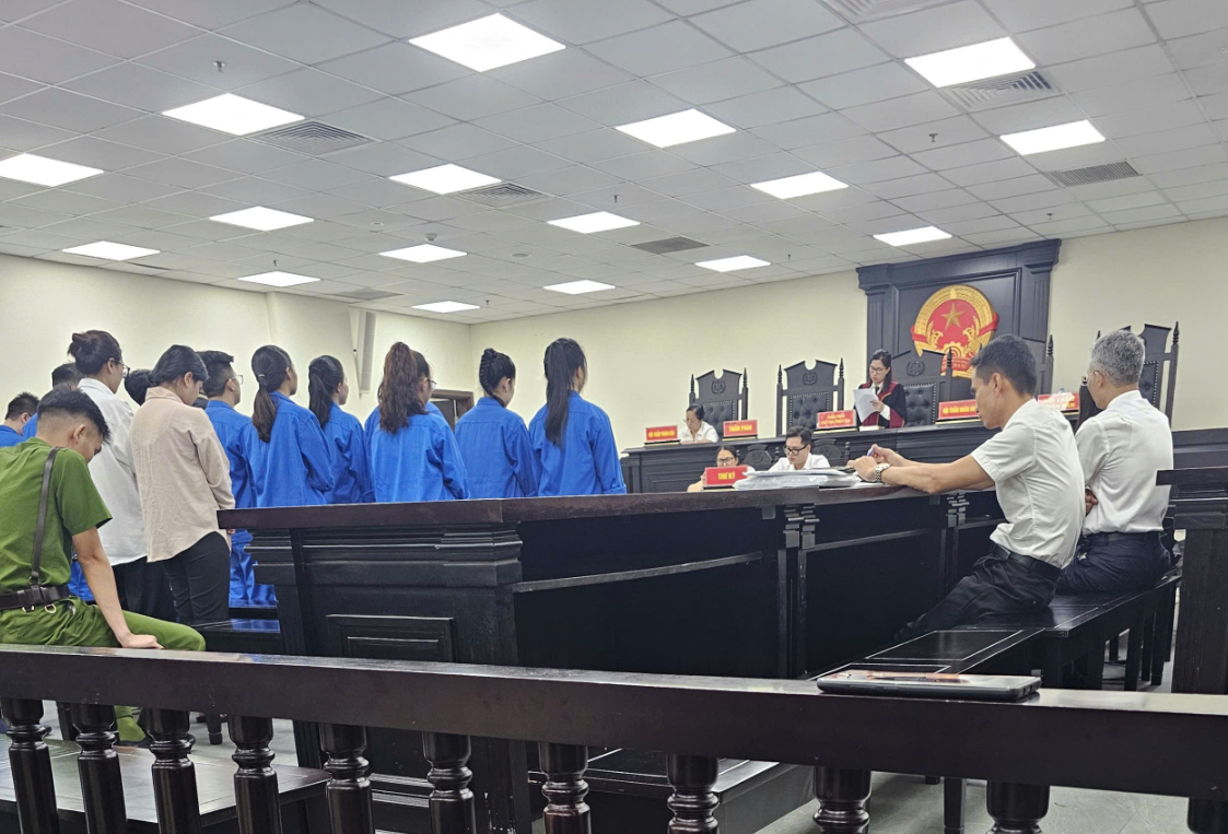 Đối tượng ‘truyền cảm hứng’ trong đường dây lừa đảo đầu tư của Mr. Pips lĩnh 18 năm tù- Ảnh 1.