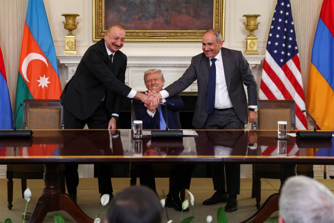 Nỗ lực giành giải Nobel của ông Trump: Tuyên bố giải quyết cuộc chiến giữa Campuchia và quốc gia cách đó 6.700 km- Ảnh 3.