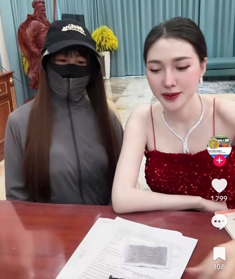 "Ng&acirc;n Collagen đang x&uacute;c phạm IQ người xem"?- Ảnh 2.