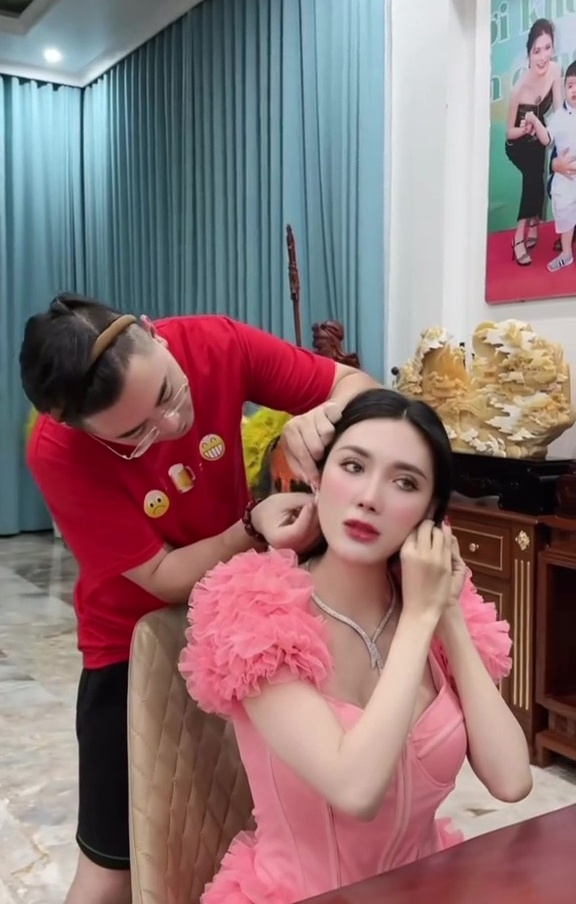 "Ng&acirc;n Collagen đang x&uacute;c phạm IQ người xem"?- Ảnh 3.