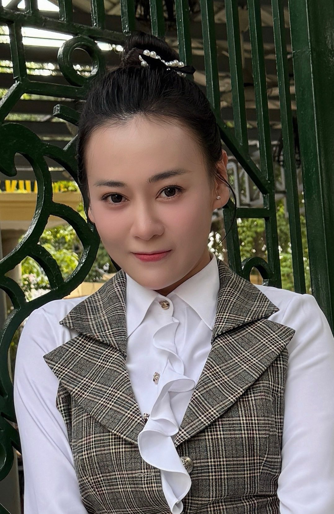 Chuyện gì vừa xảy ra với gương mặt của Phương Oanh?- Ảnh 1. Chuyện gì vừa xảy ra với gương mặt của Phương Oanh?- Ảnh 1.