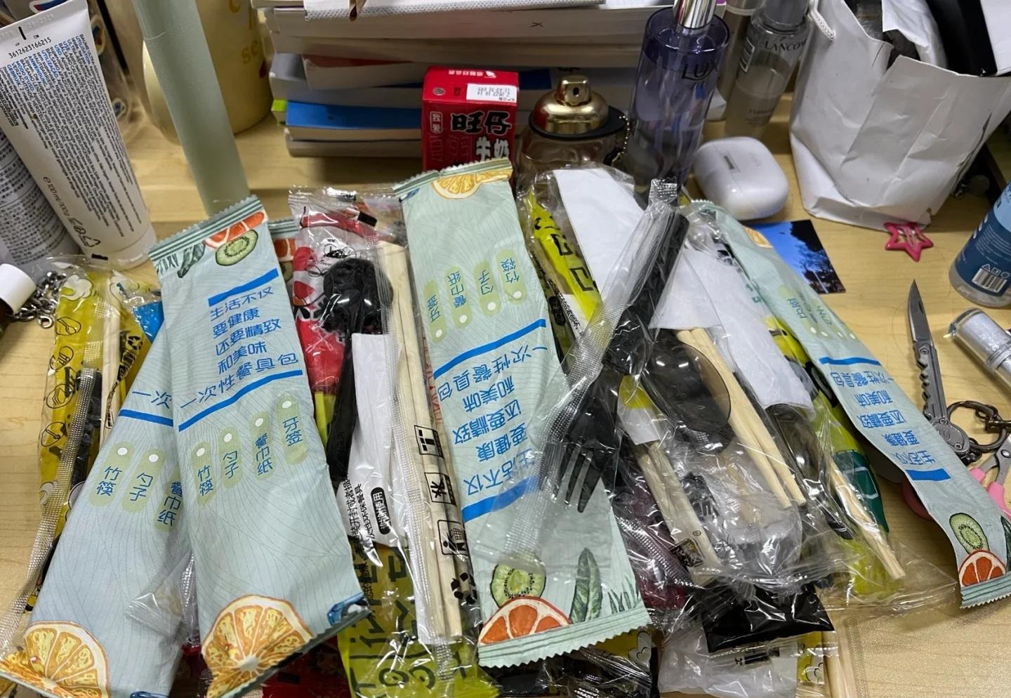 Người Việt "sản xuất theo lô" nên 90% mắc 6 thói xấu tích trữ này: Chật nhà, chướng mắt, dọn mệt điên!- Ảnh 5.