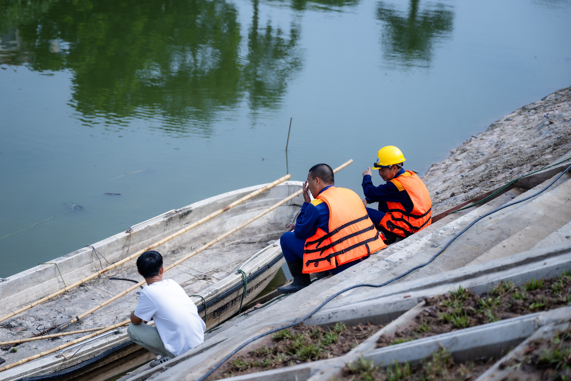 Cận cảnh đập d&acirc;ng đầu ti&ecirc;n mang nguồn nước bổ cập mới cho s&ocirc;ng T&ocirc; Lịch "hồi sinh"- Ảnh 14.