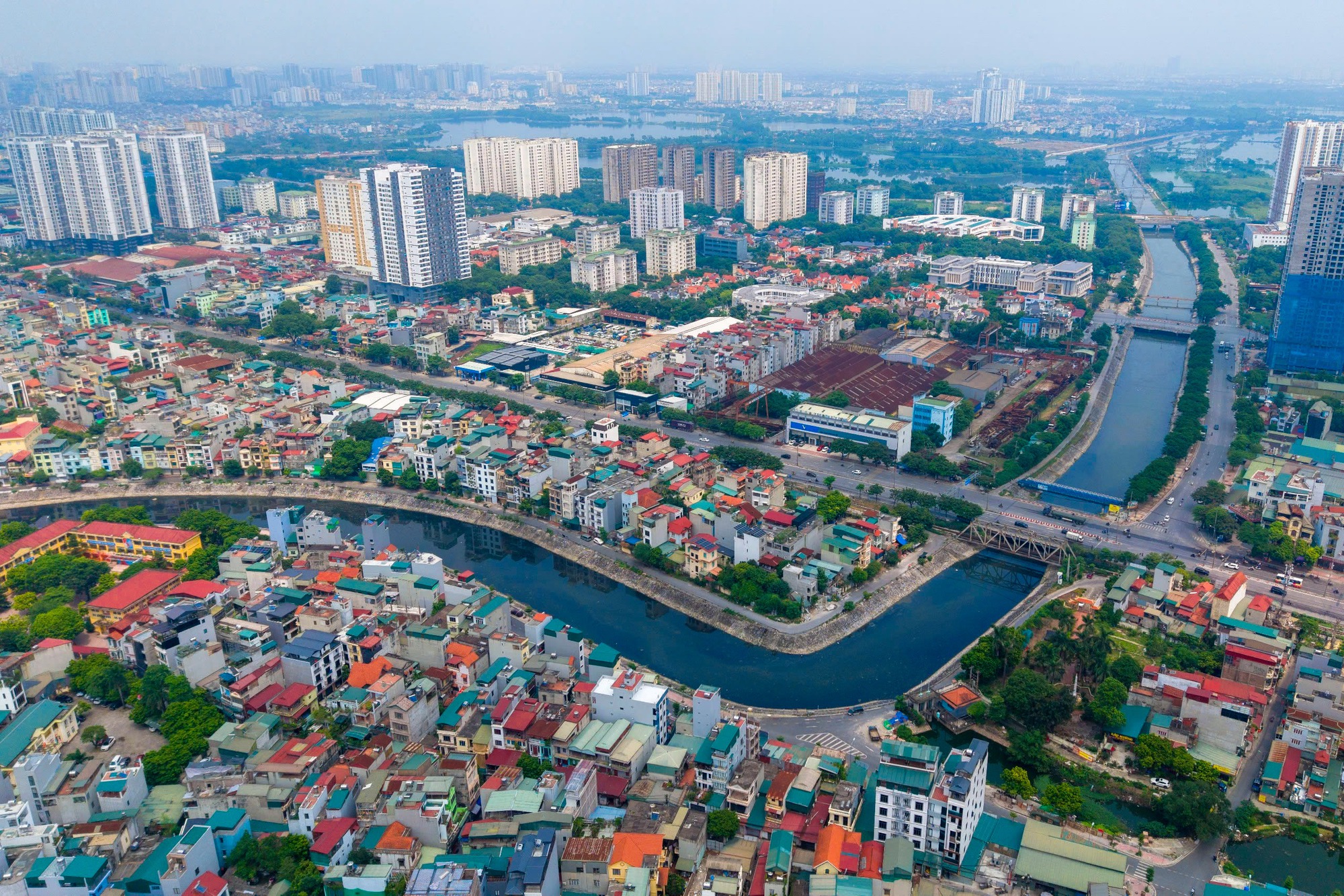 Cận cảnh đập d&acirc;ng đầu ti&ecirc;n mang nguồn nước bổ cập mới cho s&ocirc;ng T&ocirc; Lịch "hồi sinh"- Ảnh 7.
