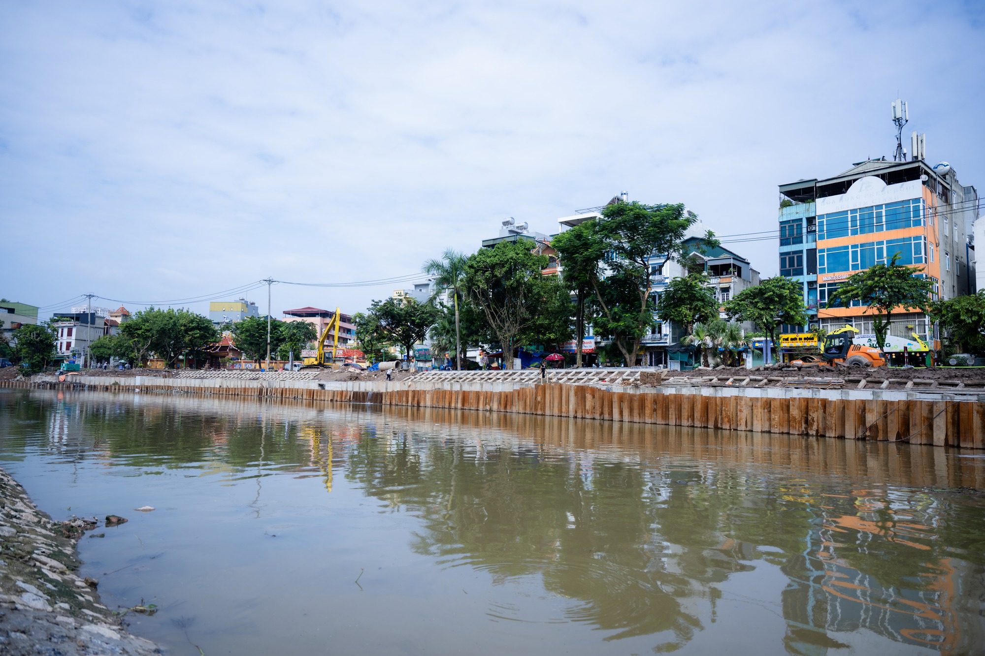 Cận cảnh đập d&acirc;ng đầu ti&ecirc;n mang nguồn nước bổ cập mới cho s&ocirc;ng T&ocirc; Lịch "hồi sinh"- Ảnh 16.