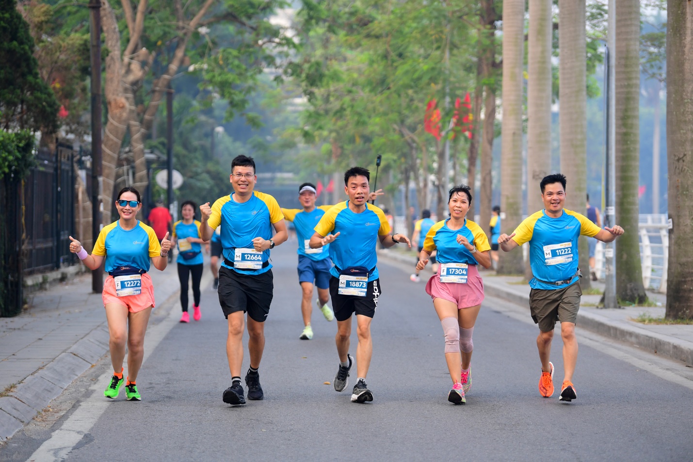 M&oacute;n qu&agrave; Trung thu kh&aacute;c biệt: Chiếc BIB chạm v&agrave;o y&ecirc;u thương- Ảnh 1.