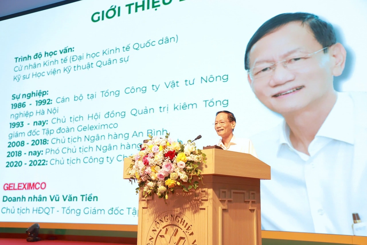 Tọa đàm “Nông nghiệp Việt Nam trong kỷ nguyên mới và khởi nghiệp đổi mới sáng tạo trong sinh viên”- Ảnh 2.