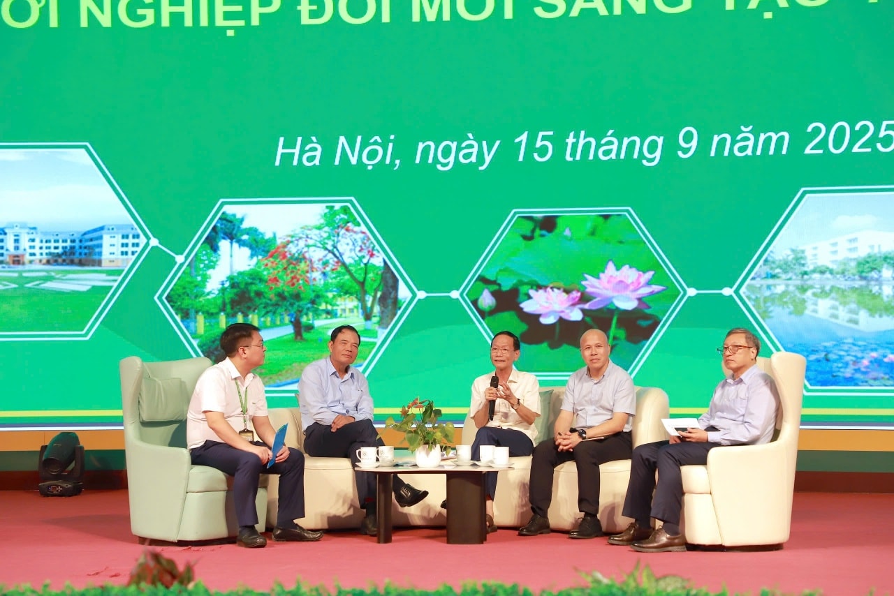 Tọa đàm “Nông nghiệp Việt Nam trong kỷ nguyên mới và khởi nghiệp đổi mới sáng tạo trong sinh viên”- Ảnh 3.