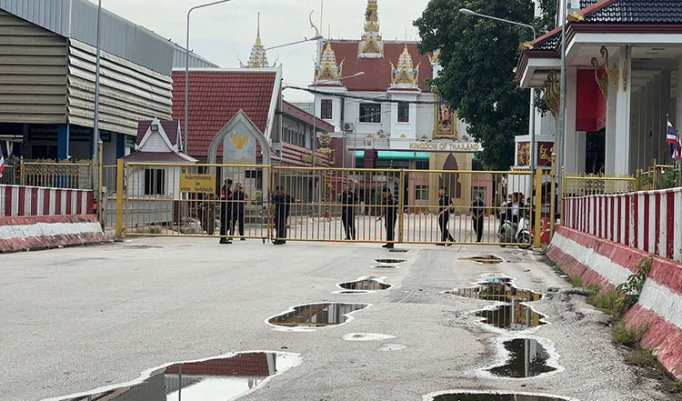 Khmer Times: Ra thông điệp cứng rắn "Campuchia không cầu xin Thái Lan mở lại biên giới", ông Hun Sen chỉ rõ 1 lợi ích- Ảnh 1. Khmer Times: Ra thông điệp cứng rắn "Campuchia không cầu xin Thái Lan mở lại biên giới", ông Hun Sen chỉ rõ 1 lợi ích- Ảnh 1.