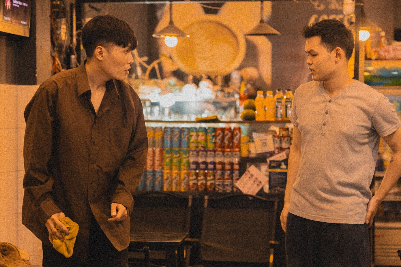 Phim thảm họa c&oacute; C&aacute;t Phượng rời rạp- Ảnh 1.