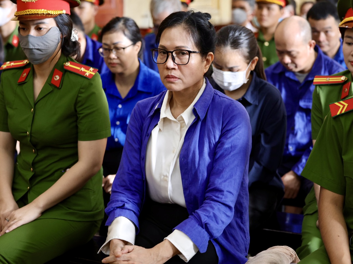 Một câu hỏi của chủ toạ khiến cựu Tổng giám đốc SJC ngượng ngùng- Ảnh 1.