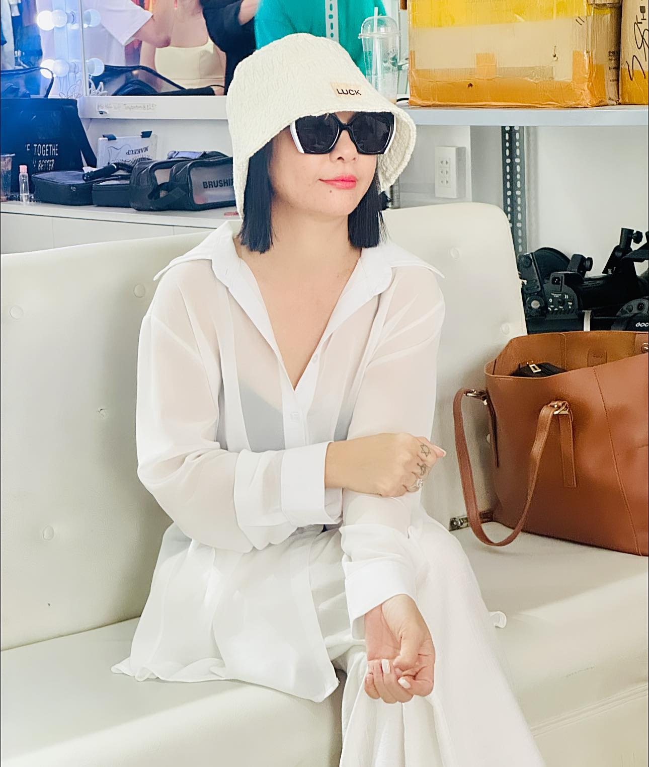 Nhan sắc nữ nghệ sĩ công khai có bạn trai ở tuổi U60, từng yêu trai trẻ kém gần 20 tuổi- Ảnh 8.