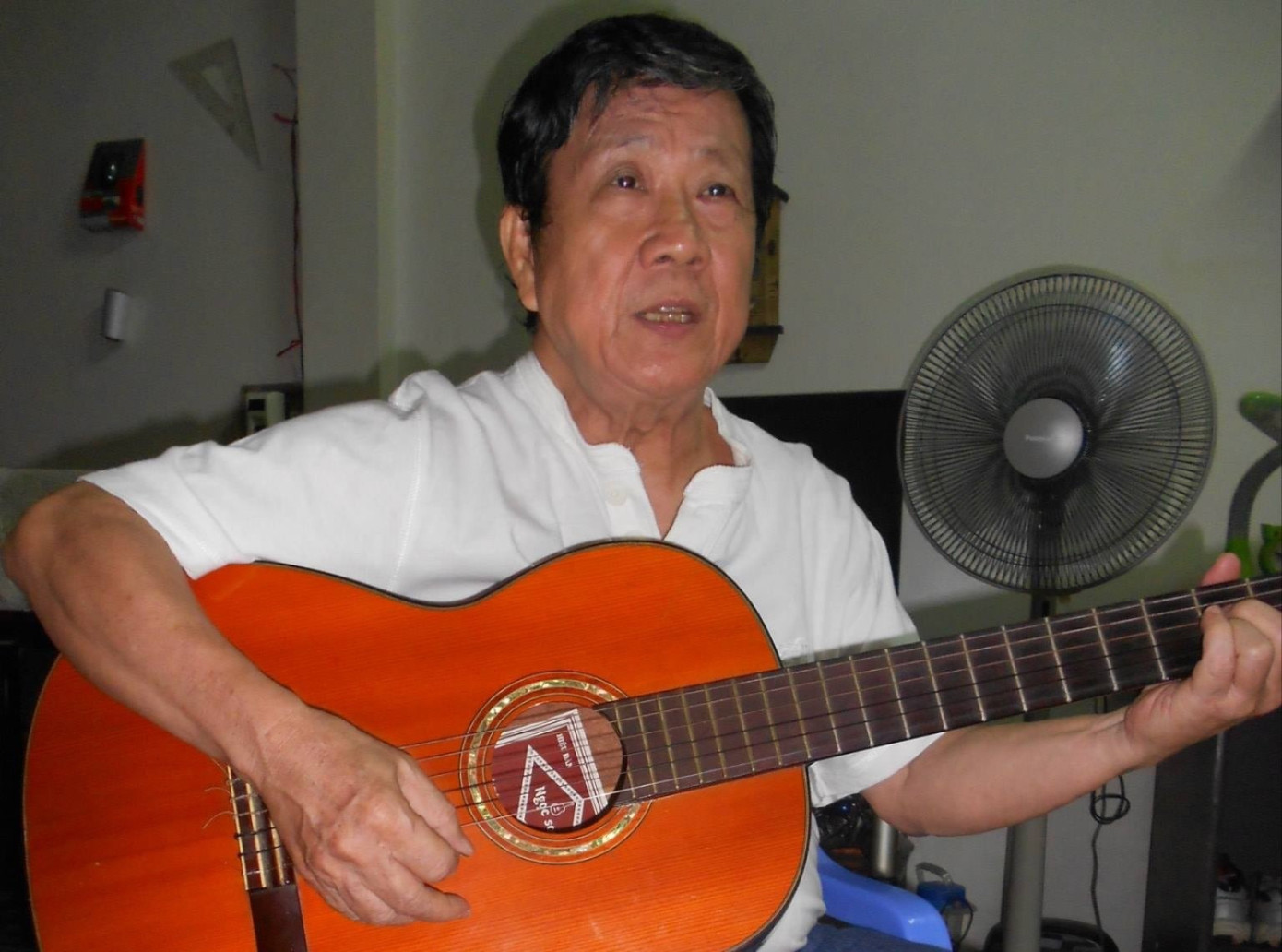 Ca kh&uacute;c thường xuy&ecirc;n bị h&aacute;t sai lời- Ảnh 1.