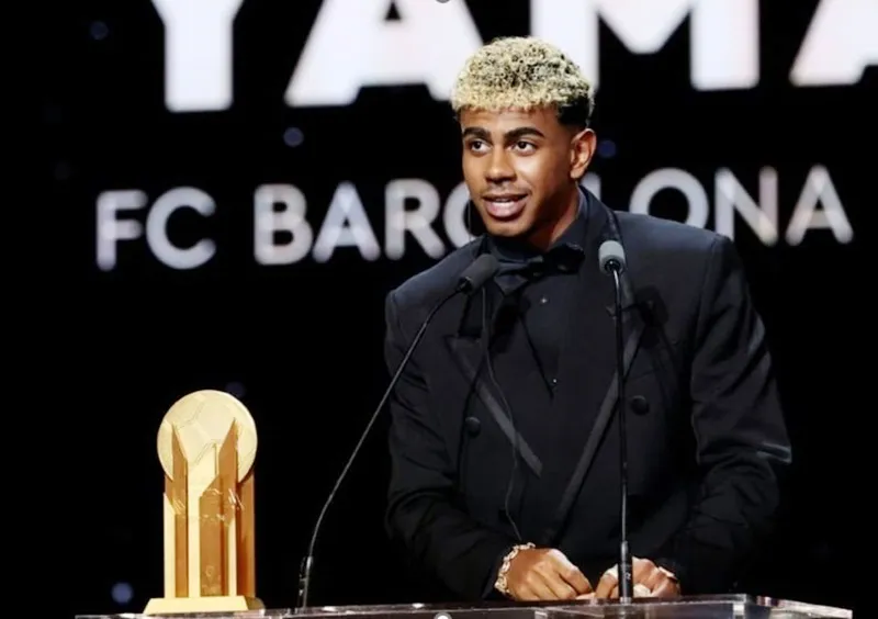 Lamine Yamal vượt mặt Mbappe để giành 'Quả bóng Vàng' của CIES- Ảnh 1.