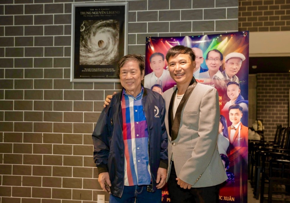 Ca kh&uacute;c thường xuy&ecirc;n bị h&aacute;t sai lời- Ảnh 2.