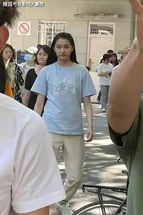 Làm ơn đừng đưa nước tẩy trang cho 5 mỹ nhân showbiz này kẻo lại thất vọng!- Ảnh 15. Làm ơn đừng đưa nước tẩy trang cho 5 mỹ nhân showbiz này kẻo lại thất vọng!- Ảnh 15.