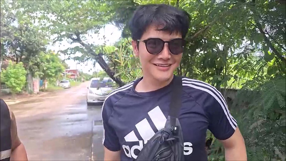 Người đàn ông 44 tuổi hoảng loạn gọi cảnh sát vì bị phụ nữ U60 lạ mặt liên tục đến nhà đòi cưới, xin con- Ảnh 3. Người đàn ông 44 tuổi hoảng loạn gọi cảnh sát vì bị phụ nữ U60 lạ mặt liên tục đến nhà đòi cưới, xin con- Ảnh 3.