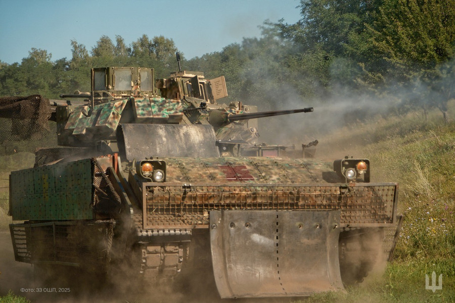 'Tuy&ecirc;n bố của &ocirc;ng Trump về lấy lại l&atilde;nh thổ Ukraine gi&aacute;ng đ&ograve;n mạnh v&agrave;o Zelensky'- Ảnh 3.