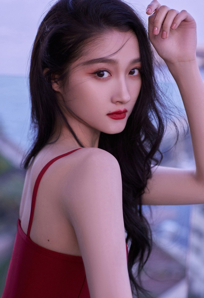 Làm ơn đừng đưa nước tẩy trang cho 5 mỹ nhân showbiz này kẻo lại thất vọng!- Ảnh 16. Làm ơn đừng đưa nước tẩy trang cho 5 mỹ nhân showbiz này kẻo lại thất vọng!- Ảnh 16.
