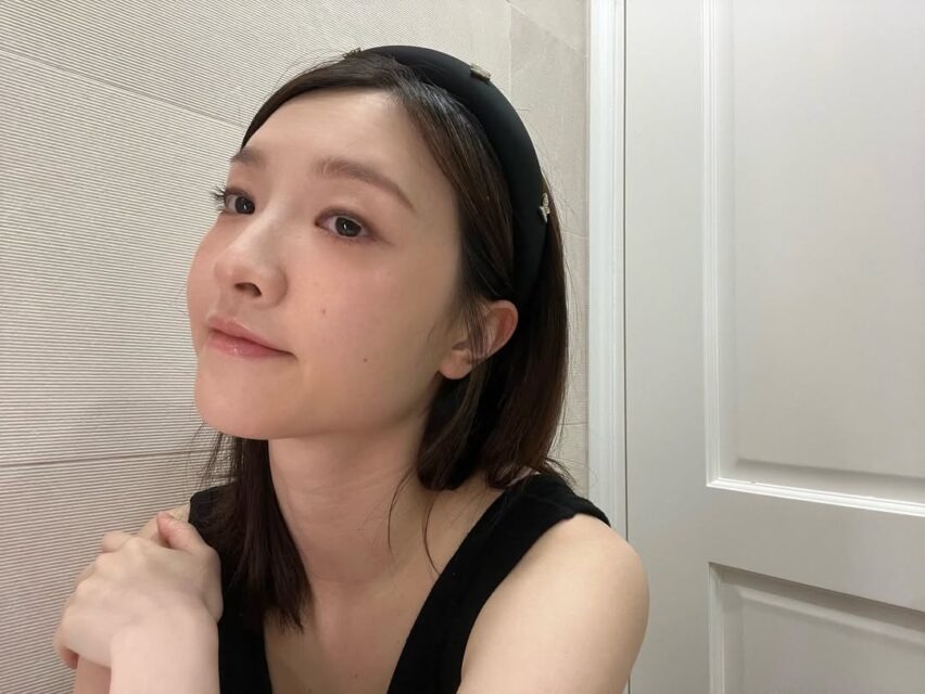 Nữ ca sĩ hoảng hốt livestream trong bệnh viện giữa đêm: "Hắn muốn giết tôi!"- Ảnh 3.