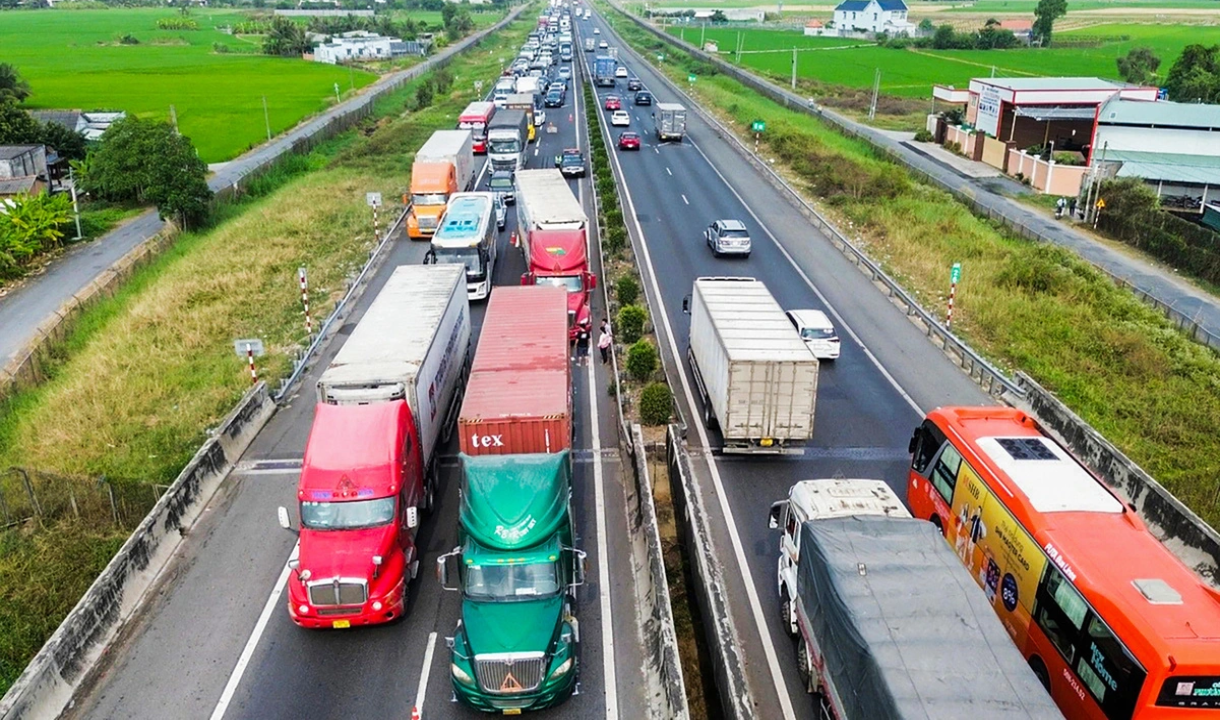Chuyện gì đang xảy ra với 'trùm' đất Thủ Thiêm?- Ảnh 3.