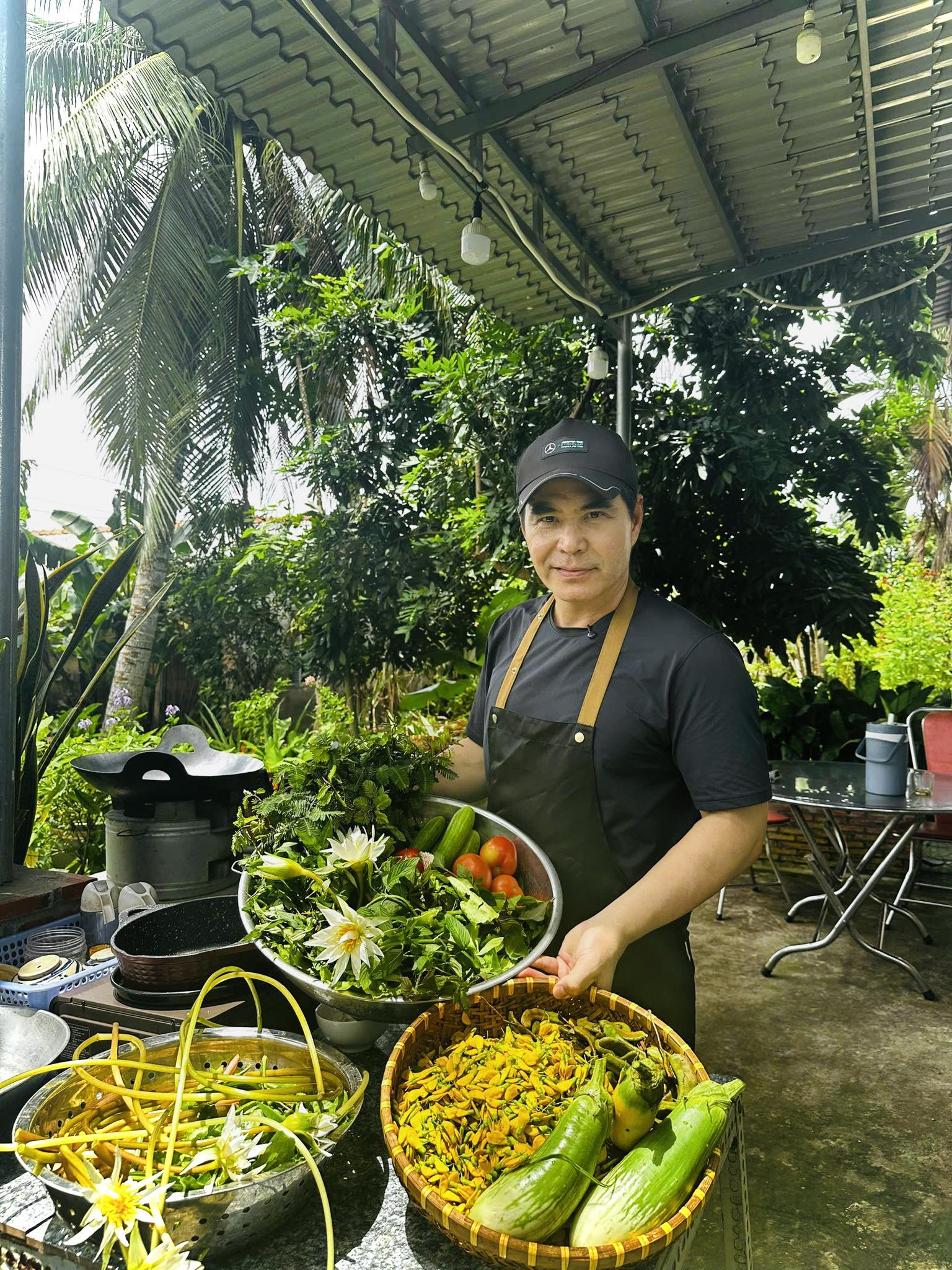 Nam diễn viên là "thiếu gia miền Tây chính hiệu", sở hữu cơ ngơi hoành tráng tại Vĩnh Long, không đi diễn sẽ về kế nghiệp gia đình- Ảnh 7.
