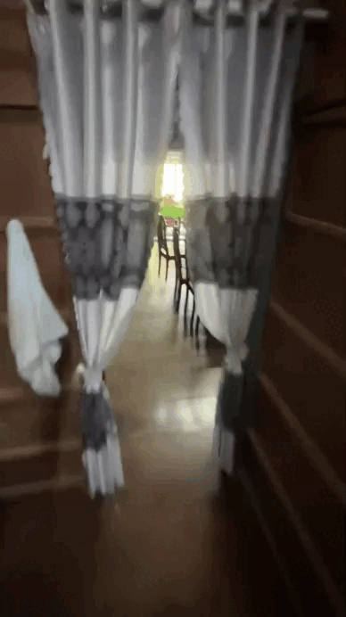 Trung b&igrave;nh nh&agrave; miền T&acirc;y: Rộng muốn tiền đ&igrave;nh, thiết kế mỗi chỗ 1 kiểu, xin ph&eacute;p hỏi gia chủ l&agrave;m g&igrave; m&agrave; gi&agrave;u thế!- Ảnh 4.