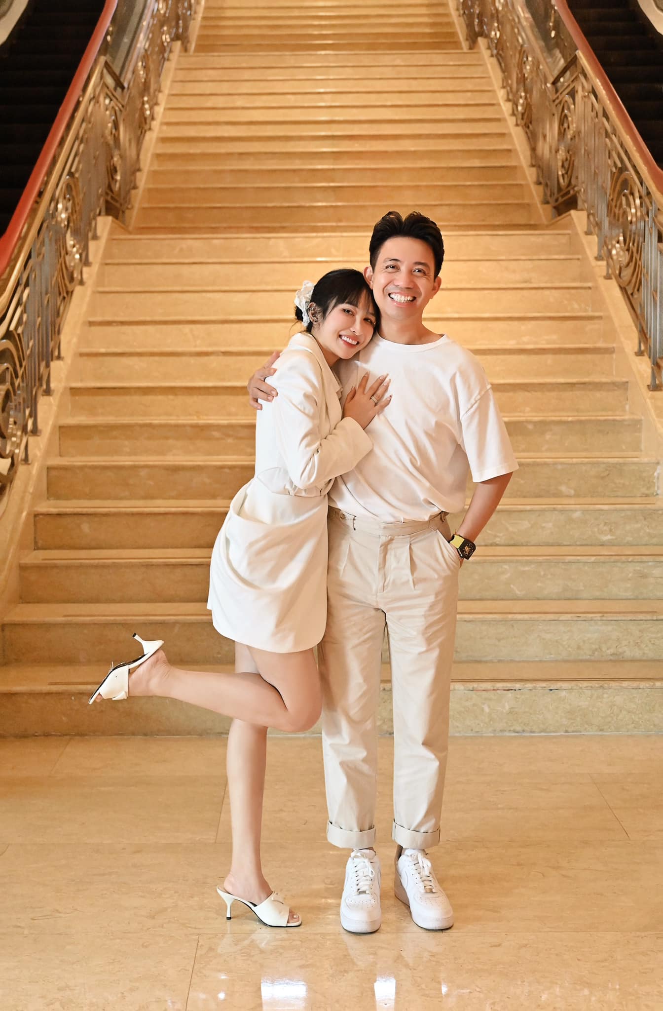 Bóc tách cuộc sống thật của hội phu nhân tổng tài ở Việt Nam, làm gì có ai Bóc tách cuộc sống thật của hội phu nhân tổng tài ở Việt Nam, làm gì có ai