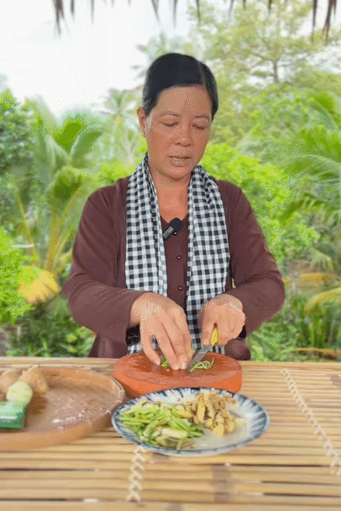 Người miền Tây chỉ cách làm đá không cần khay cực tiện - kèm loạt mẹo vặt siêu hay ai cũng áp dụng được- Ảnh 11.