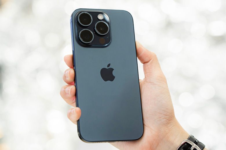 Người Dùng Iphone Cũ Dạo Này Hieu Nang Trai Nghiem Iphone 15 Didongviet 1758901805711 17589018065571510760538