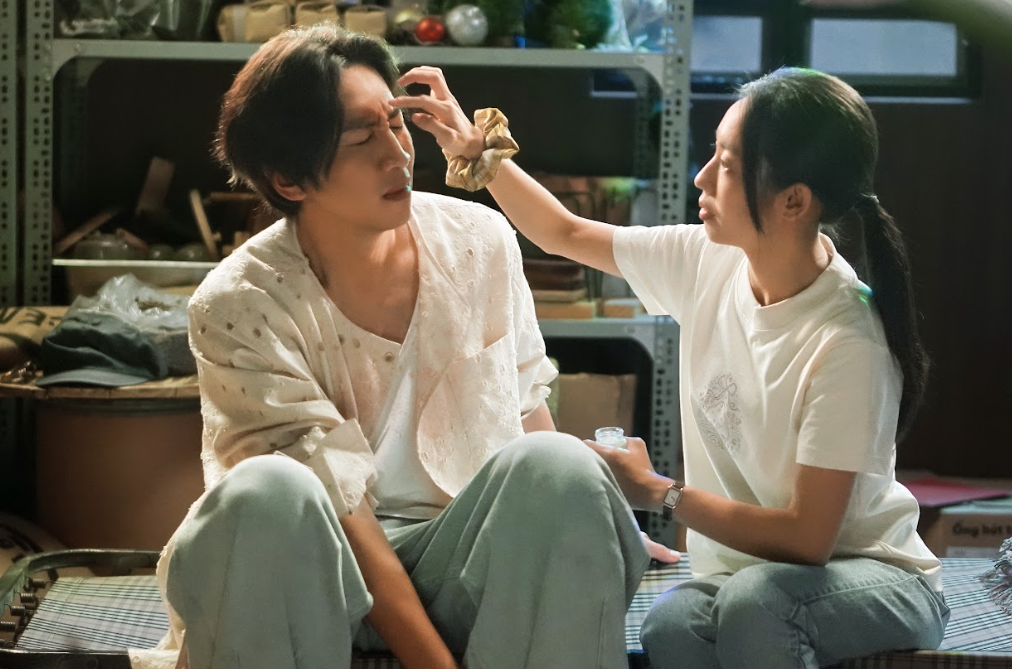 Lộ clip sao hạng A H&agrave;n Quốc m&ecirc; mẩn mỹ nh&acirc;n Việt, vượt 3500km để chinh phục crush- Ảnh 3.