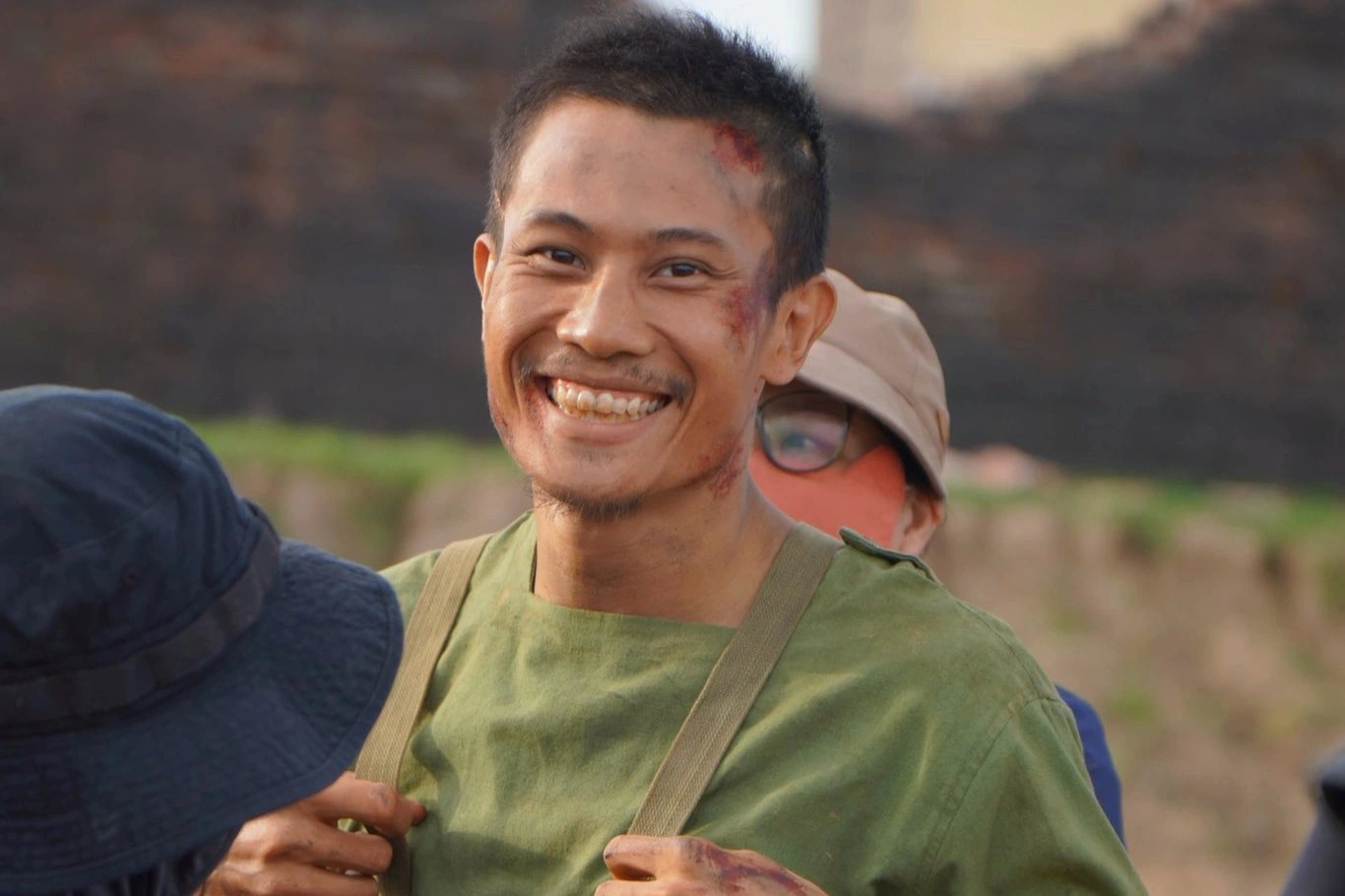 Lý do 'Mưa đỏ' rời rạp- Ảnh 2.