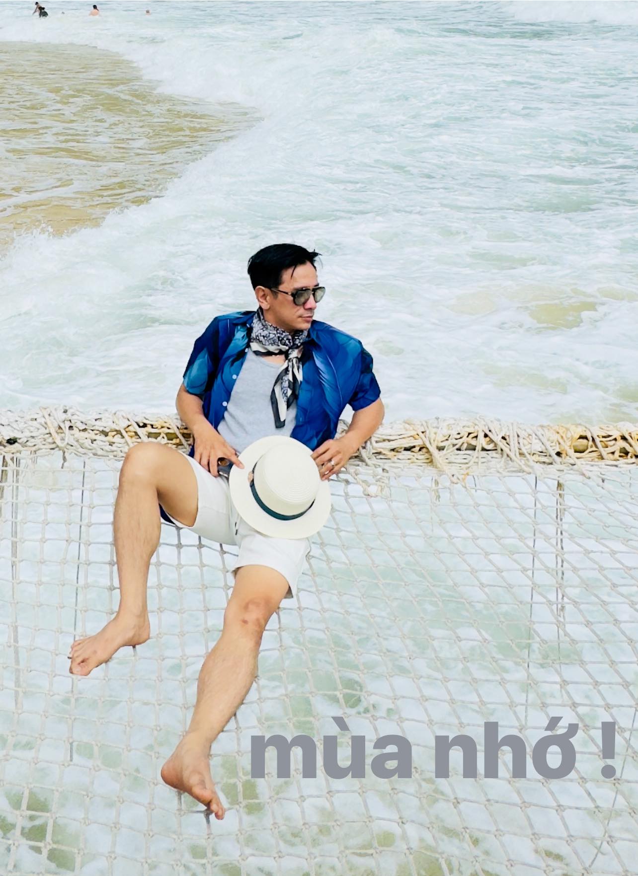 Ngoại hình nam nghệ sĩ thay Thành Lộc giữ chức Giám đốc Nghệ thuật, 50 tuổi vẫn độc thân, sống cùng mẹ- Ảnh 12.