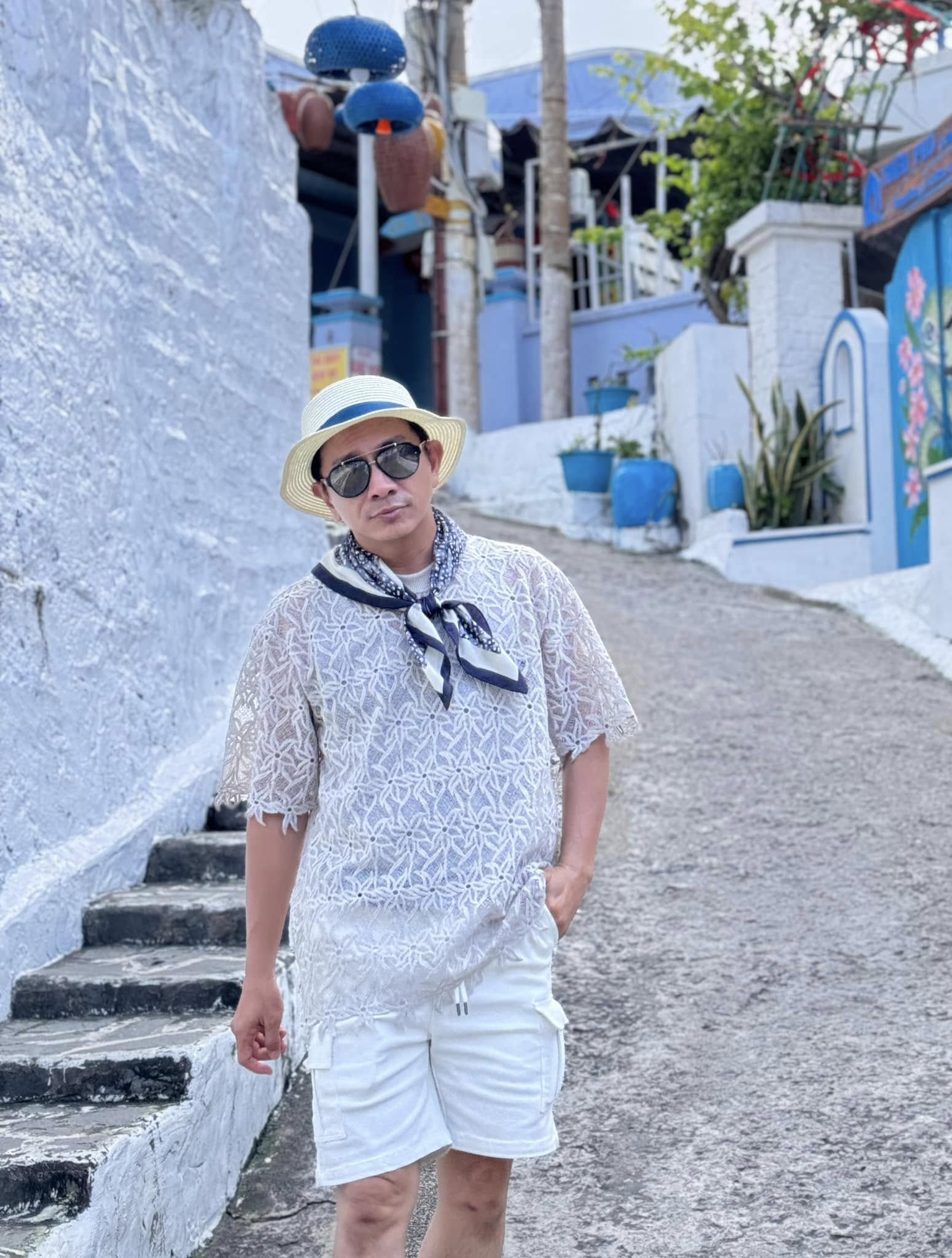 Ngoại hình nam nghệ sĩ thay Thành Lộc giữ chức Giám đốc Nghệ thuật, 50 tuổi vẫn độc thân, sống cùng mẹ- Ảnh 8.