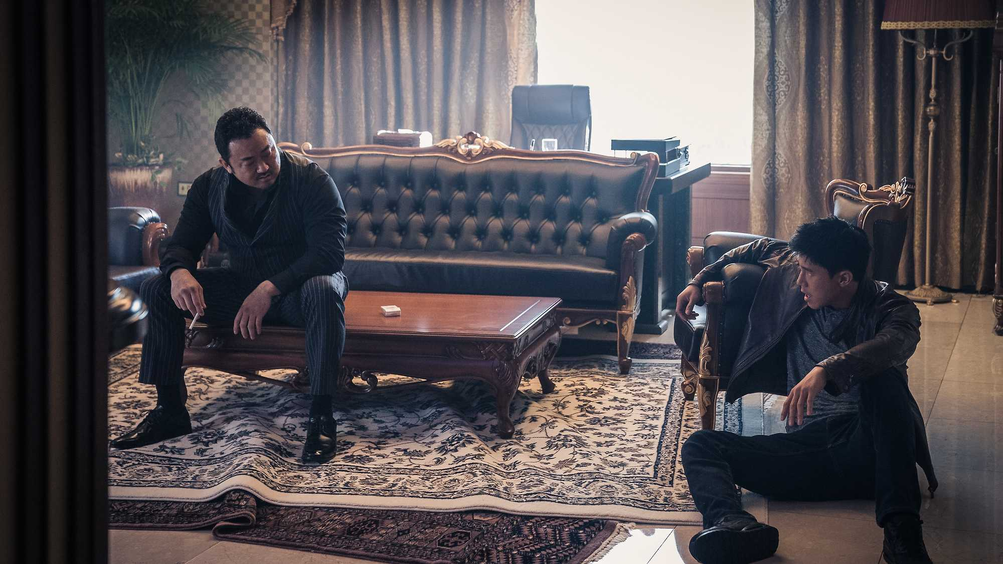 10 phim 18+ Hàn Quốc táo bạo nhất thập kỷ, yếu tim mà xem là choáng như chơi- Ảnh 5. 10 phim 18+ Hàn Quốc táo bạo nhất thập kỷ, yếu tim mà xem là choáng như chơi- Ảnh 5.