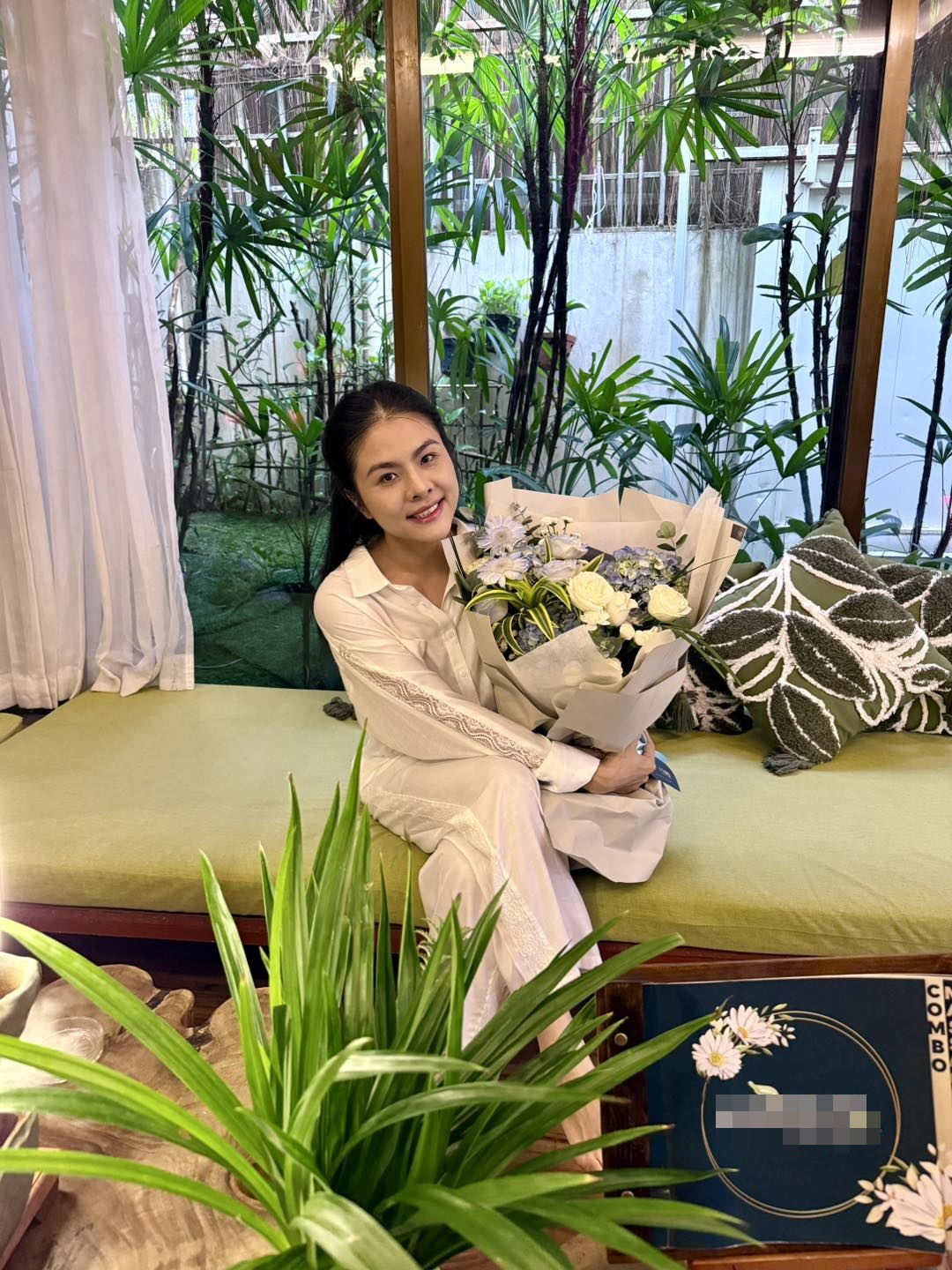 Nữ nghệ sĩ trẻ đẹp là CEO sở hữu spa làm đẹp, khu du lịch sinh thái 50.000m2, sinh 4 con cho đại gia- Ảnh 10. Nữ nghệ sĩ trẻ đẹp là CEO sở hữu spa làm đẹp, khu du lịch sinh thái 50.000m2, sinh 4 con cho đại gia- Ảnh 10.
