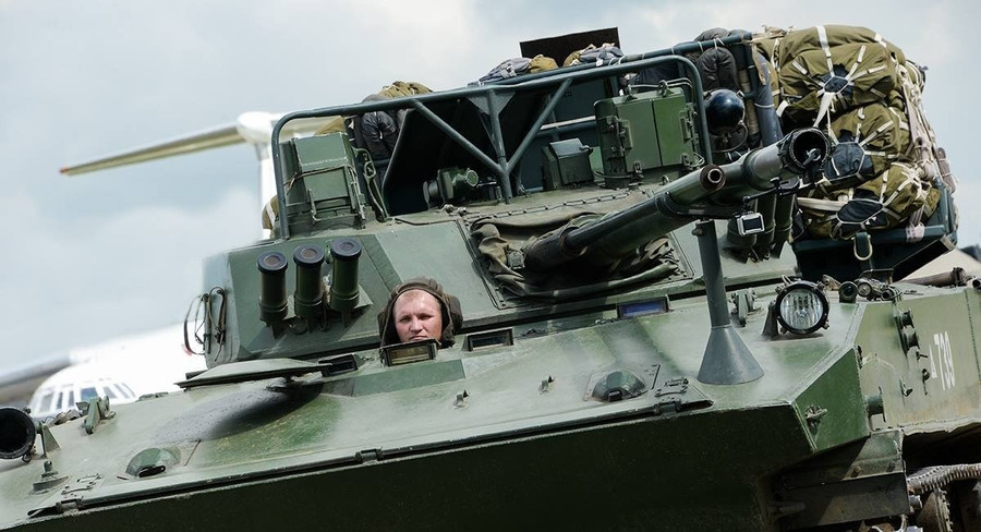 H&eacute; lộ lượng vũ kh&iacute; cực lớn Trung Quốc &acirc;m thầm mua từ Nga phục vụ t&aacute;c chiến đổ bộ- Ảnh 1.