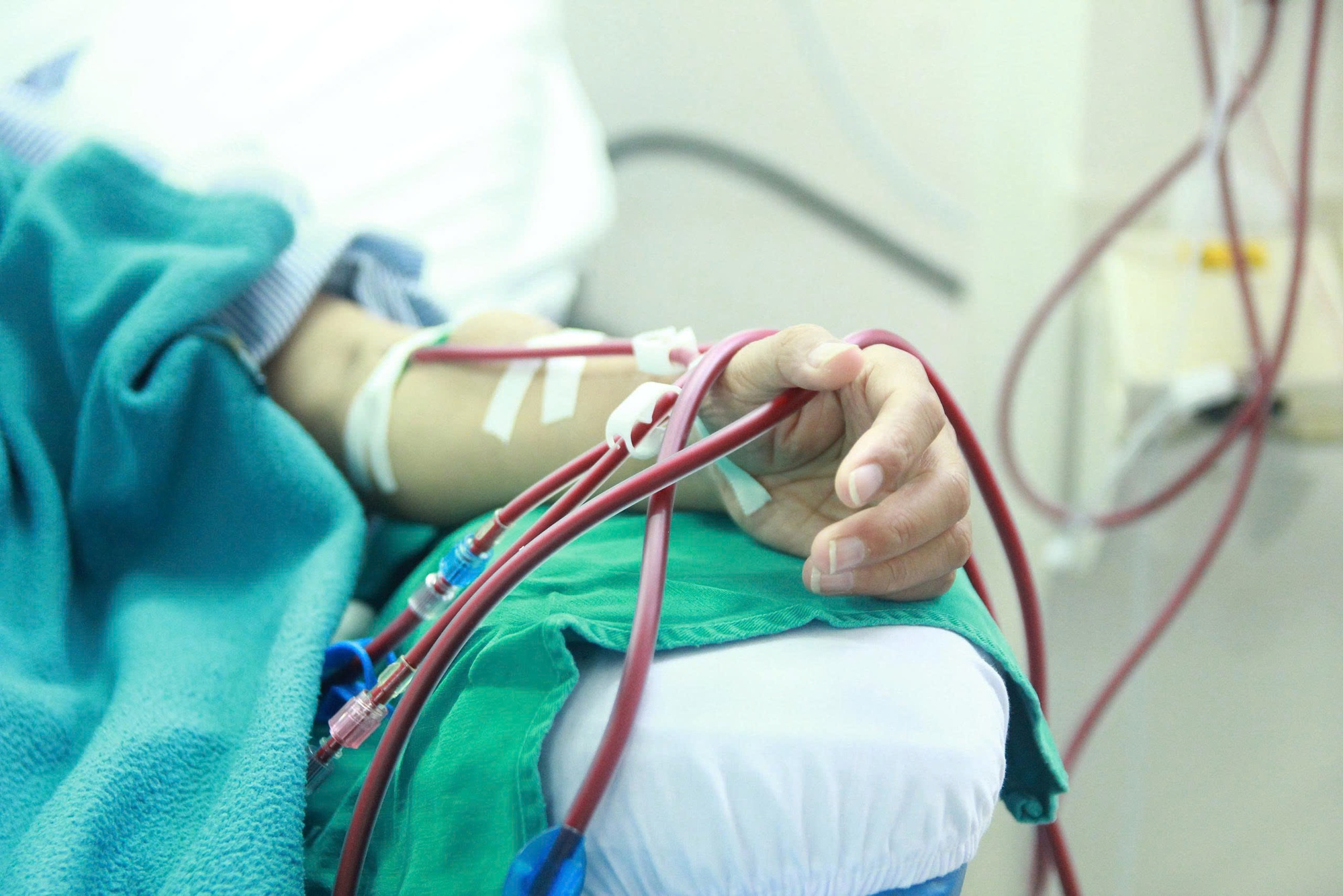 Mới 30 tuổi, người phụ nữ Hà Nội bàng hoàng nhận tin suy thận giai đoạn cuối: Có duy nhất 1 dấu hiệu bệnh- Ảnh 1.