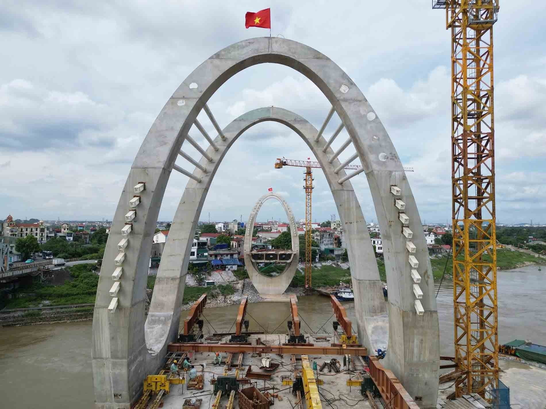 Tin vui tại cây cầu "Giao duyên" 1.800 tỷ đồng thay thế cầu Đuống 123 năm tuổi: DN nào đứng sau?- Ảnh 8.