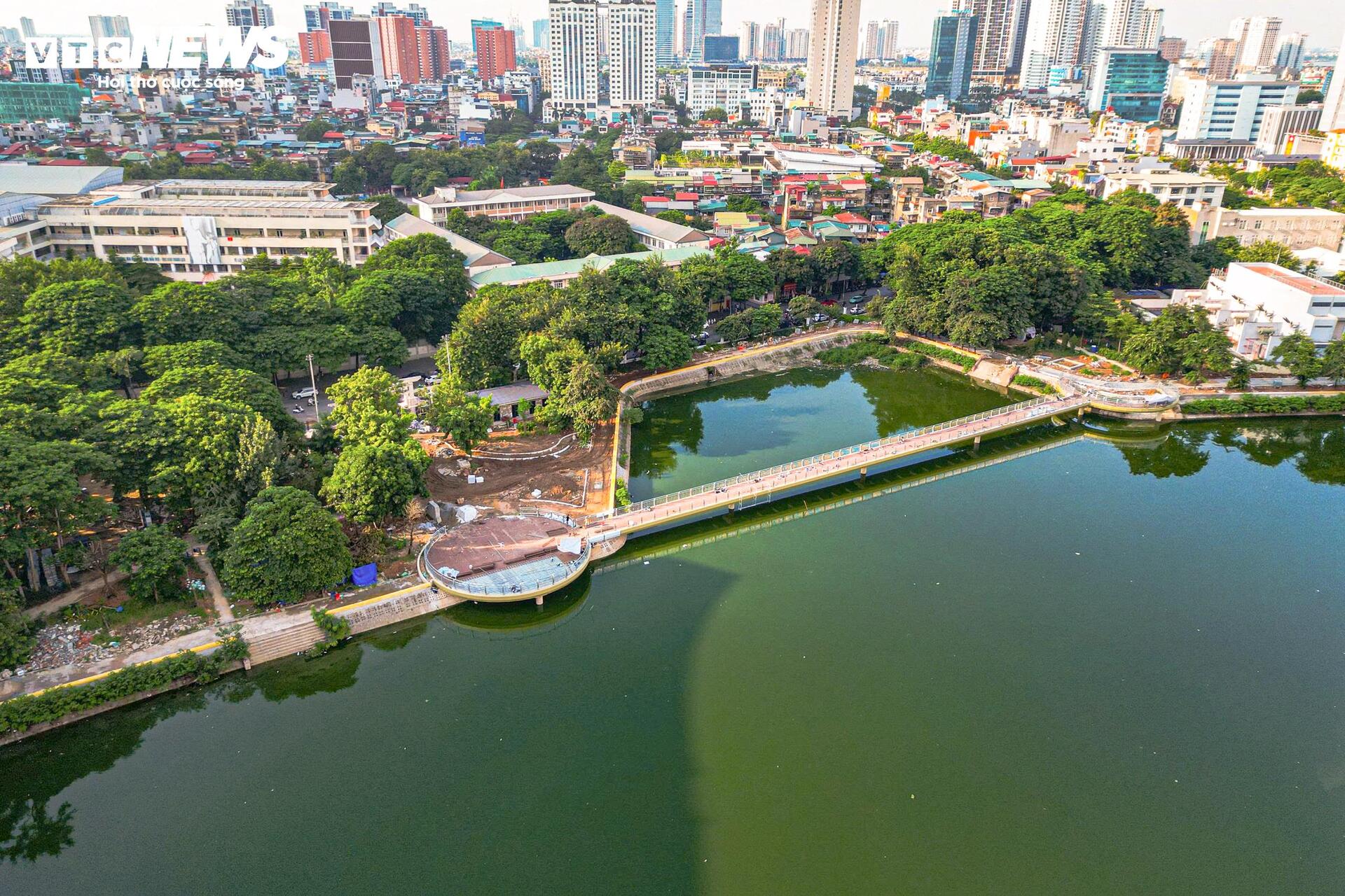 Hà Nội: Công viên Nghĩa Đô 'lột xác', xuất hiện cầu đi bộ hình cây đàn độc đáo- Ảnh 8.