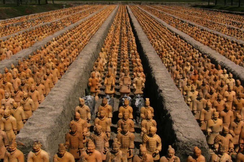 Khi khai quật đội quân đất nung trong lăng Tần Thuỷ Hoàng, chuyên gia đã phạm sai lầm lớn: 15 giây "mất mát" mà Trung Quốc mãi tiếc nuối- Ảnh 2.