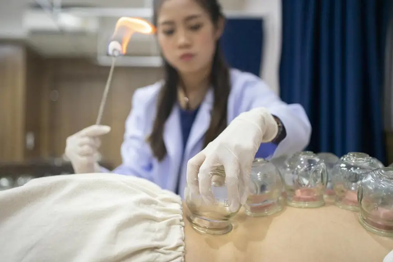 Liệt Nửa Người Sau Khi Cạo Gió Giác Hơi- Ảnh 1. Liệt Nửa Người Sau Khi Cạo Gió Giác Hơi- Ảnh 1.
