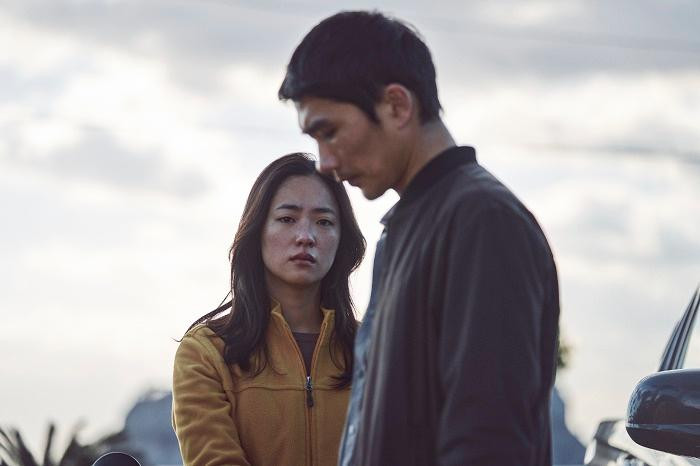 10 phim 18+ Hàn Quốc táo bạo nhất thập kỷ, yếu tim mà xem là choáng như chơi- Ảnh 6. 10 phim 18+ Hàn Quốc táo bạo nhất thập kỷ, yếu tim mà xem là choáng như chơi- Ảnh 6.