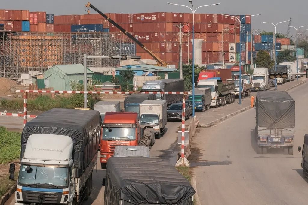 Báo Mỹ: Việt Nam vượt Trung Quốc trở thành công xưởng của thế giới trong ngành công nghiệp trăm tỷ USD- Ảnh 5.