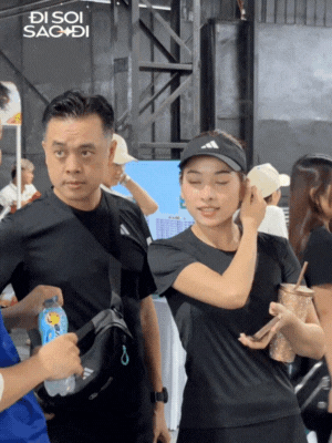 "Tóm dính" doanh nhân Đức Phạm dính như sam bên một Á hậu Vbiz trên sân pickleball- Ảnh 9. "Tóm dính" doanh nhân Đức Phạm dính như sam bên một Á hậu Vbiz trên sân pickleball- Ảnh 9.
