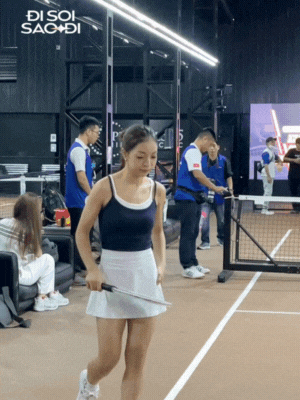 "Tóm dính" doanh nhân Đức Phạm dính như sam bên một Á hậu Vbiz trên sân pickleball- Ảnh 8. "Tóm dính" doanh nhân Đức Phạm dính như sam bên một Á hậu Vbiz trên sân pickleball- Ảnh 8.