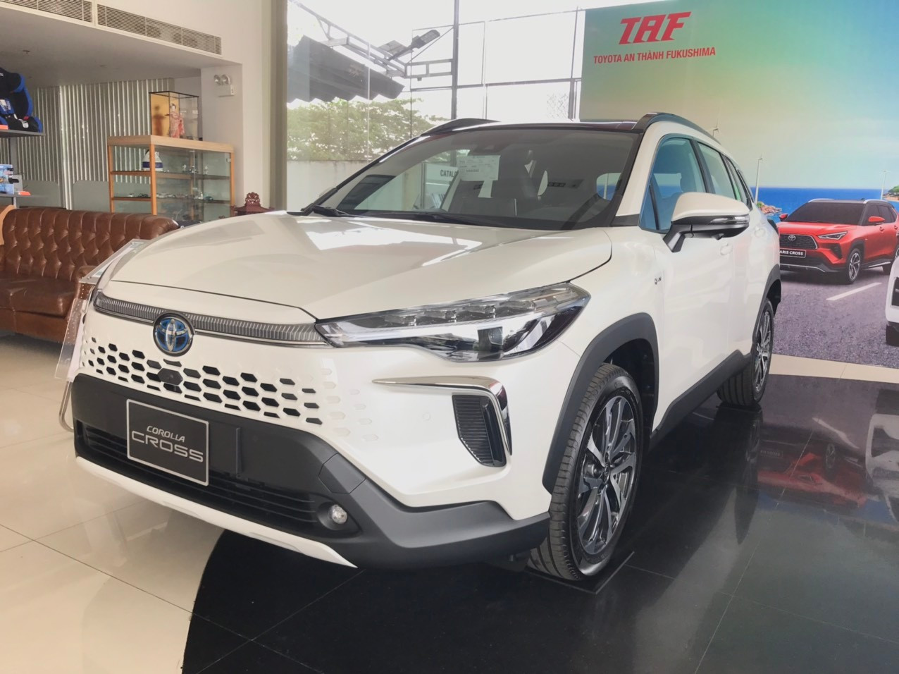 Toyota sắp sản xuất xe hybrid tại Việt Nam- Ảnh 1.