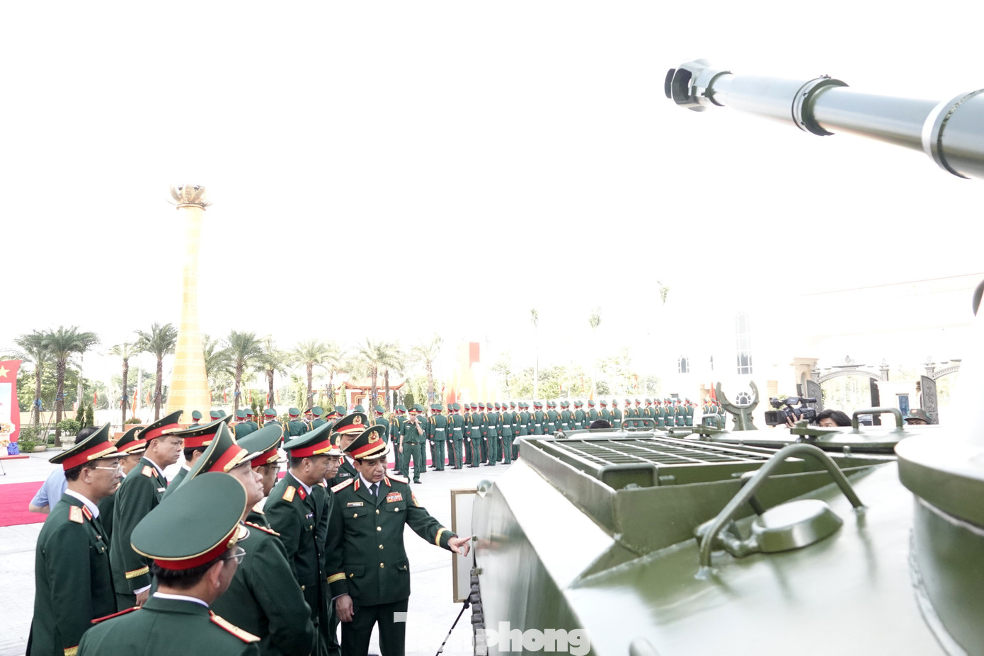 Việt Nam sản xuất pháo tự hành có khả năng cơ động dưới nước- Ảnh 4.