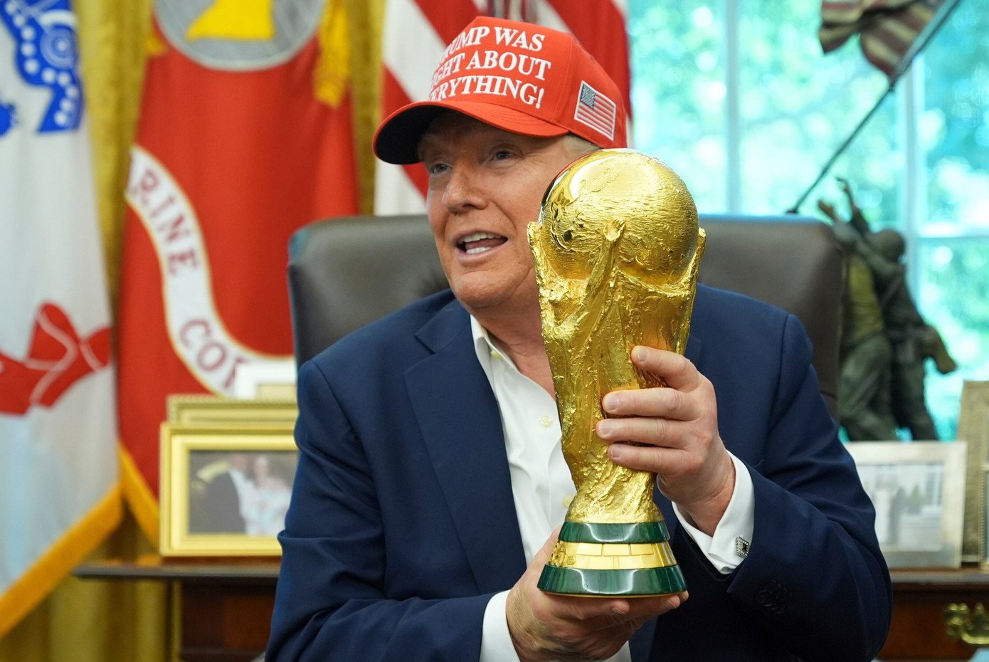 Tổng thống Mỹ Donald Trump đe dọa tước quyền đăng cai World Cup 2026 của các thành phố thiếu an toàn- Ảnh 1.
